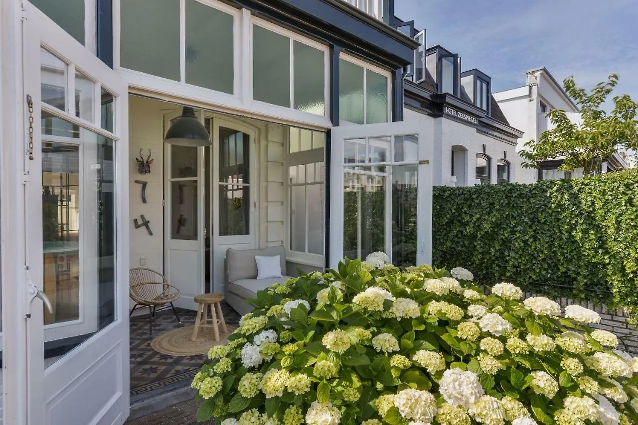 Villa Loft Apartment With Light Garden Room Zandvoort 0*,  Netherlands
